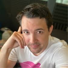 In 2012, the x-founder of Flickr was running a dying gaming company.