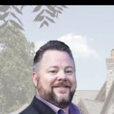 Shaun Garza's Instagram, Twitter & Facebook