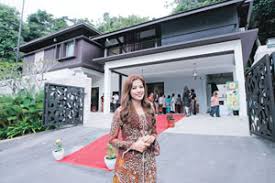 Noor atau neelofa dan suaminya, muhammad haris mohd. Bukan Sekadar Hebat Harga Rumah Mewah 10 Selebriti Malaysia Ini Juga Buat Ramai Terlopong Berita Steady