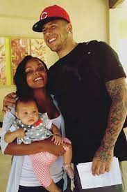 Hernandez was born in bristol, connecticut, on november 6, 1989, and raised on greystone avenue. Shayanna Jenkins Biography Facts Net Worth Married Husband Age Wiki Family Aaron Hernandez Fiancee Parents Daughter Job Height Career Factmandu