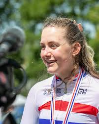 Archie Atkinson stormed to the men's C4 individual pursuit world title,  while Lizzi Jordan and Danni Khan won their first ever rainbow jersey  together