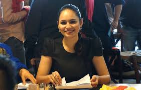 Izara aishah is an actress, known for balun (2017), j revolusi (2017) and sejoli (2014). Izara Aishah Lakonkan Babak Seksi Kerana Terpaksa