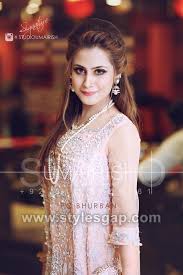 This is the most common hairstyle in japanese women, it actually is the nowadays, we have specific hairstyles that we like to wear for special occasions like parties. Latest Asian Party Wedding Hairstyles 2021 Trends
