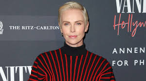 There is 1 registered user. Charlize Therons Kids Wunschen Sich Einen Freund Fur Sie Promiflash De