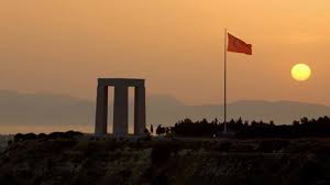 Çanakkale şehitler anıtı maddi sıkıntılar nedeniyle yapımı bir kez daha duraklatıldı. Canakkale Sehitleri Aniti Feridun Kip Dogan Erginbas Arkitektuel