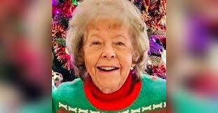 Linda Marple's Instagram, Twitter & Facebook