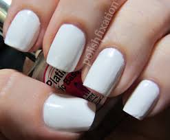 White nail art is increasingly popular and looks great with any skin tone. 10 Fabulous Ideas For White Nail Polish Sparkly Polish Nails