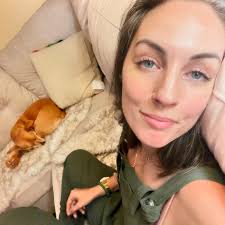 tired & happy 🥱☺️🥰 MS means (for me) lots of recovery time from  performing. But it's sooooo worth it when I get to play to listening rooms  like last night 🦻🎧🥰 BIGgest