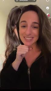 The bangs filter saved the day #greenscreen #bangs #bangsfilter #fyp  #trending #modeltiktok #actortok #actortiktok #dontcutbangs #cutbangs #bangs