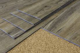 Vinyl Vs Laminate Flooring Comparison Guide In 2020 Vinyl Flooring Vinyl Plank Flooring Cork Flooring