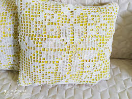 Recommended throw pillow colors for a camel couch. Pillows Lace Pillow Cover