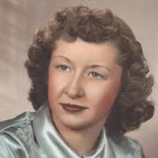 Evelyn Schock's Instagram, Twitter & Facebook