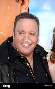 Paul blart kevin james columbia pictures blart hi-res stock photography and  images