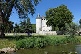 Un Week End Dans L Eure Giverny Vernon Et Pacy Sur Eure Endroits Merveilleux Maison Restaurant Vernon