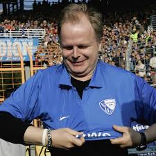 Darf auf keiner guten party fehlen, egal ob im club oder in der dorfdisco, egal ob in münchen, berlin oder hamburg. Herbert Gronemeyer Als Co Kommentator Bei Vfl Bochum Gegen Greuther Furth