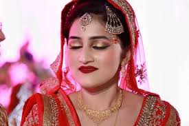 The 10 Best Bridal Makeup Artists in Andheri West
