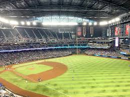 Chase Field Roof Sticks, Closes For D-Backs' Home Opener Vs. Red Sox