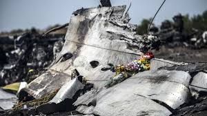 Beim absturz des fluges mh17 in der ukraine starben die drei kinder eines australischen paars. Mh17 Flugzeug Tragodie In Der Ukraine Mord Anklage Gegen Vier Manner Politik