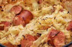Kielbasa And Sauerkraut Saurkraut Recipes Sauerkraut And Kielbasa Recipe Sourkraut And Sausage