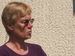 Elisabeth MOREY (DÉSALEUX), 74 ans (VILLES SUR AUZON, SAUMUR)