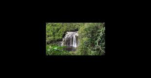 Son décor varie au rythme des éruptions du piton de la fournaise, dont les coulées ne cessent de modifier le paysage. Faut Pas Rever La Reunion Replay Uotempt