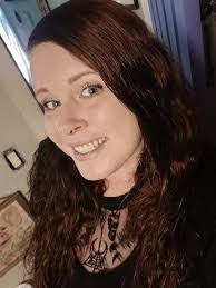 Katrina Maxfield's Instagram, Twitter & Facebook