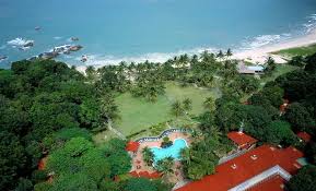 Отель mutiara penang beach 5* (мутиара пенанг бич 5*) расположен в уединенном и тихом месте на острове пенанг, на знаменитом побережье бату ферринги, на территории 18 акров, в 40 км от аэропорта (45 минут езды). Malaysia Pauschalreisen Ab 608 Finde Flug Und Hotel Auf Kayak