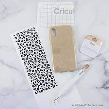 Download Diy Phone Case With Crcut How To Make Custom Phone Cases With Vinyl