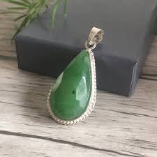 Jade Necklace Nephrite Jade Pendant Etsy In 2020 Jade Necklace Nephrite Jade Jade Crystal