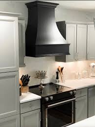 Matte Black Curved Wood Hood Does Not Come With Crown Moulding Easy 2pc Construction For Easy Mou In 2020 Kitchen Hoods Black Appliances Kitchen Kitchen Styling