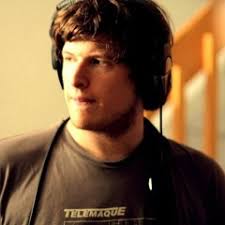 Stream Bernard Adamus