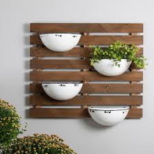 Reliable and beautiful, our vertical plant walls create a productive & effective space for people. 12 Best Vertical Garden Planters 2021 Hgtv