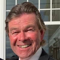 2200+ ".leonard" profiles