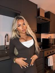 Just a thought, has anyone ever got rich from a 9-5?