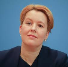 Franziska giffey (spd) geboren am 3. Ehemann Von Franziska Giffey Verliert Job Wegen Falscher Arbeitszeit Abrechnung Welt