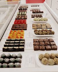 40 Flavours Chocolate Cookbook Chocolate Boutique Chocolate Fruit