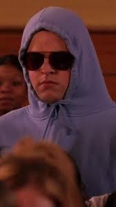 Right when I'm about to start walking this shows up 😩!!