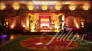 Best Creative Pakistani Wedding Mehendi Stage Decoration Setup Designer In Lahore Pakista Stage Decorations Wedding Stage Decorations Ceremony Backdrop Outdoor