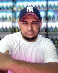 Mauricio Umaña (@iammaottorres) • Instagram photos and videos