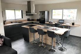 La cuisine avec ilot central est une cuisine qui demande de l'espace et un peu de budget. Nos Realisations Socoo C Cuisine Grise Et Bois Cuisine Moderne Cuisine Blanche Et Bois