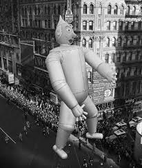 Macy S Thanksgiving Parade Balloons Since 1927 Macy S Thanksgiving Day Parade Thanksgiving Day Parade Macy S Thanksgiving Day Parade