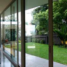 Namun kaca cukup sensitif terhadap larutan asam basa sehingga sebisa mungkin harus dihindari. Aplikasi Kaca Untuk Dinding Kumpulan Artikel Tips Arsitektur Dan Interior Image Bali Arsitek Kontraktor Bali Indonesia Imagebali Net