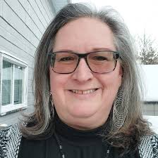 Inukshuk 26/16 puppy food for free in the area