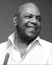 Ellas reinan en el corazón de los barranquilleros!❤️🎉. Recordamos con  cariño a Margarita Rosa Donado Reina del Carnaval 1972 y María Alicia  Gerlein Reina del Carnaval 1997, quienes cumplen 50 y 25