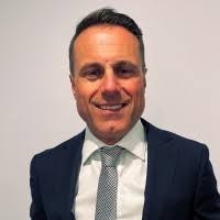 90+ perfiles de «Foti»