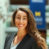 Gina Mcnamara's Instagram, Twitter & Facebook