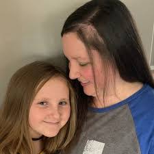 Rebecca Lund's Instagram, Twitter & Facebook