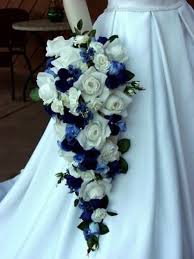 Look to nontraditional wedding florals for natural coral, particularly in tropical flowers. Ideas For Fall Wedding Flowers Blue Wedding Ideas