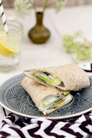 Wraps Mit Gebratener Zucchini Und Fetacreme Rezepte Wraps Rezept Gesundes Essen Rezepte