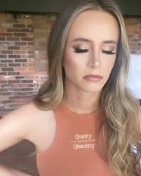 Engagement shoot pt 2 for @kobeoverlebron1 ✨ ., ., ., #engagement #pictures  #photographer #photography #makeup #makeuplook #glam #glammakeup  #glammakeuplook #bookwithme #arkansasmakeup ...